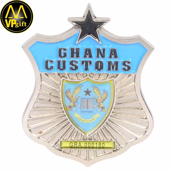 Épinglettes en métal avec logo personnalisé en usine avec chaîne en or agent de sécurité clip en cuir emblème de voiture broche en émail insigne de police militaire